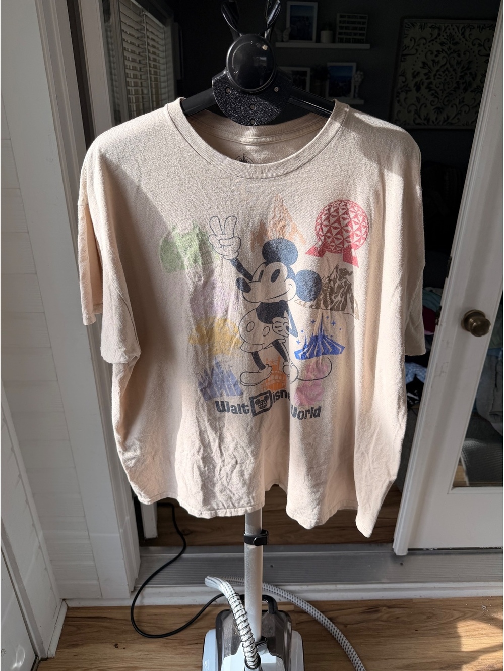 Disney Walt Disney World Mickey Mouse T-Shirt Men 2XL Beige Graphic Tee